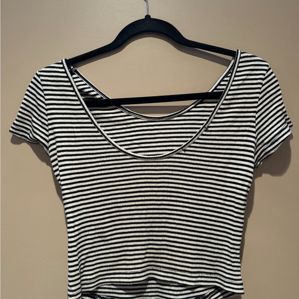 Brandy Melville Monochrome Striped Short Sleeve Tee